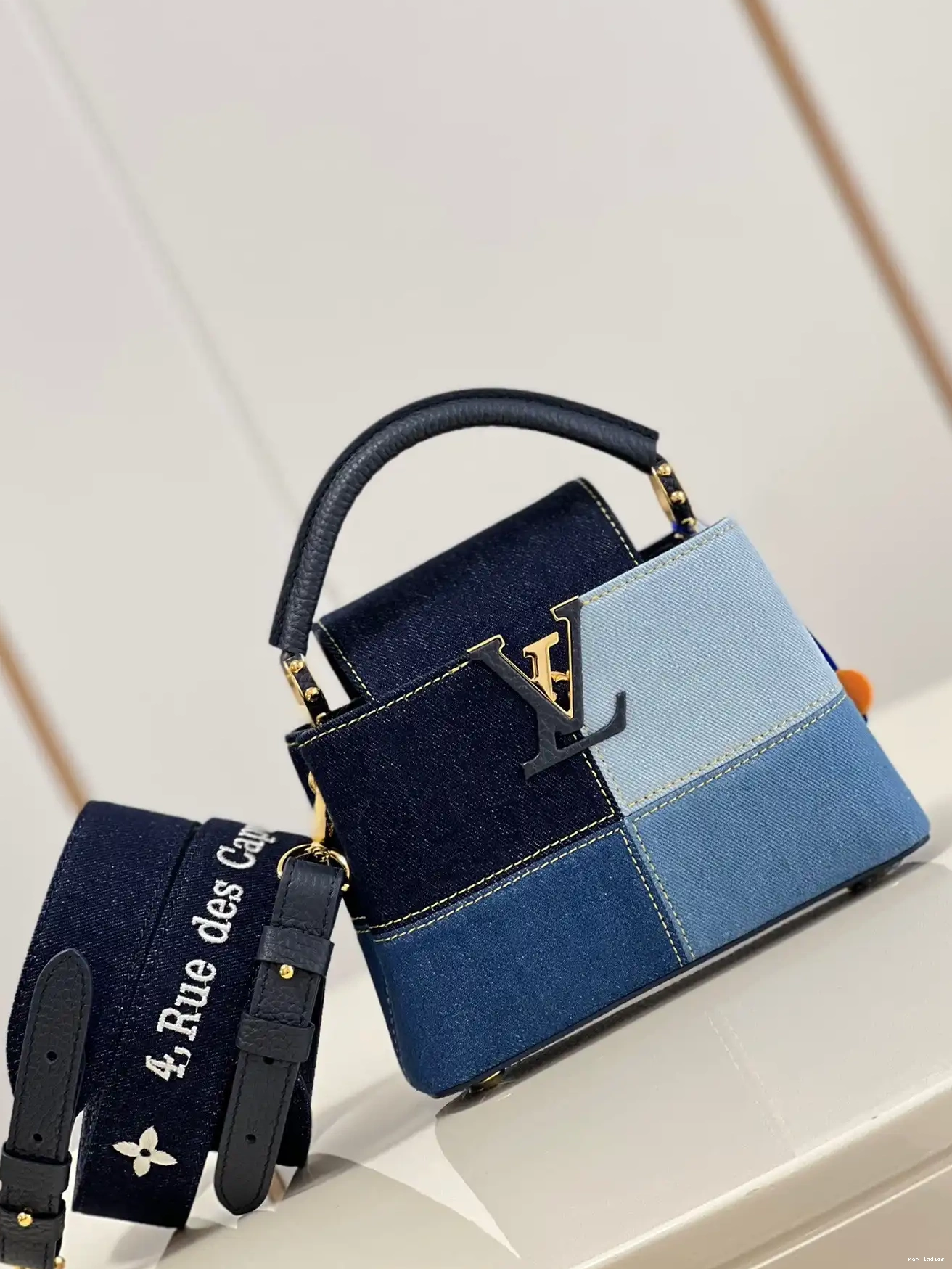 Cheap CAPUCINES MINI LOUIS VUITTON 0602